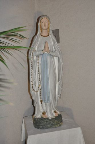 Restauratie beelden, Maria en Bernadette, Maliskamp